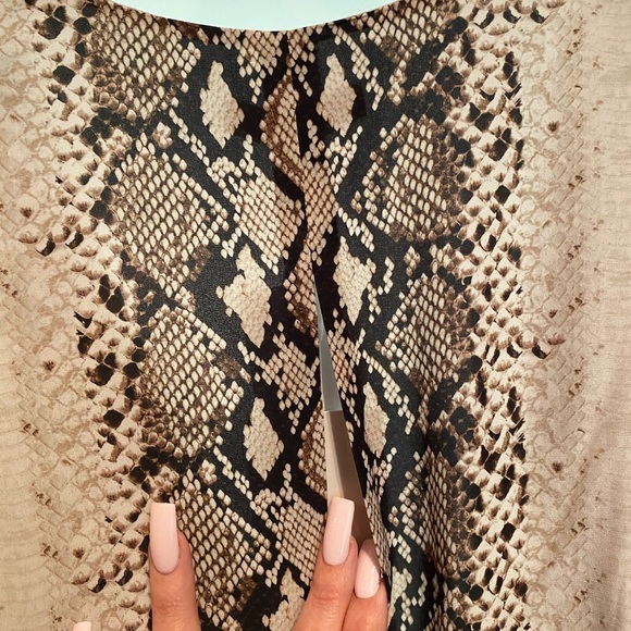 Joie wrap dress ✨NWT✨ - Picture 5 of 10